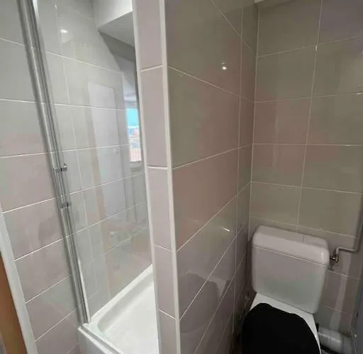 En Plein Coeur Du Centre 莱萨布勒-多洛讷